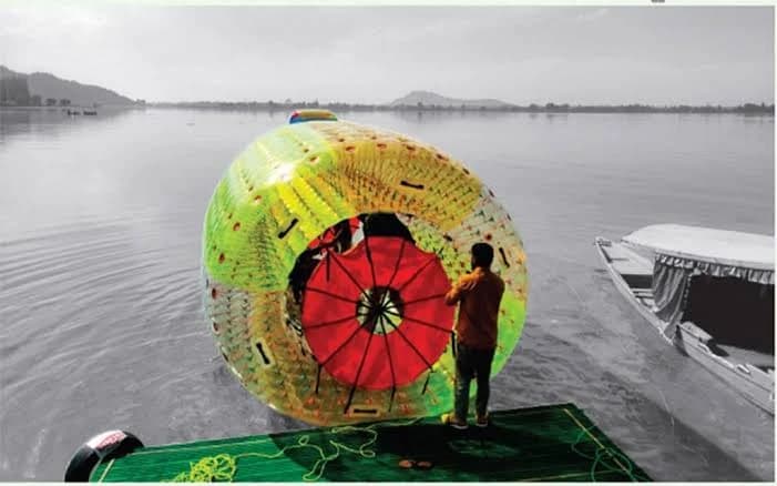 Zorbing activity