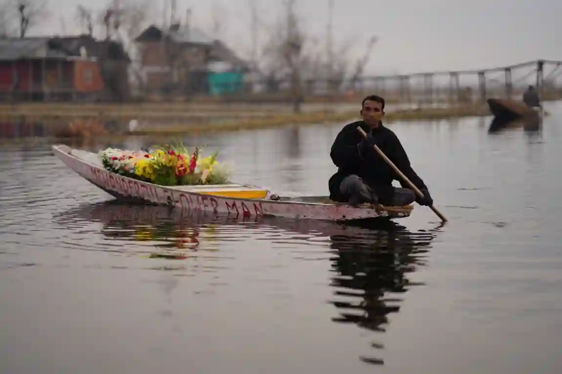 Kashmir Honeymoon Package